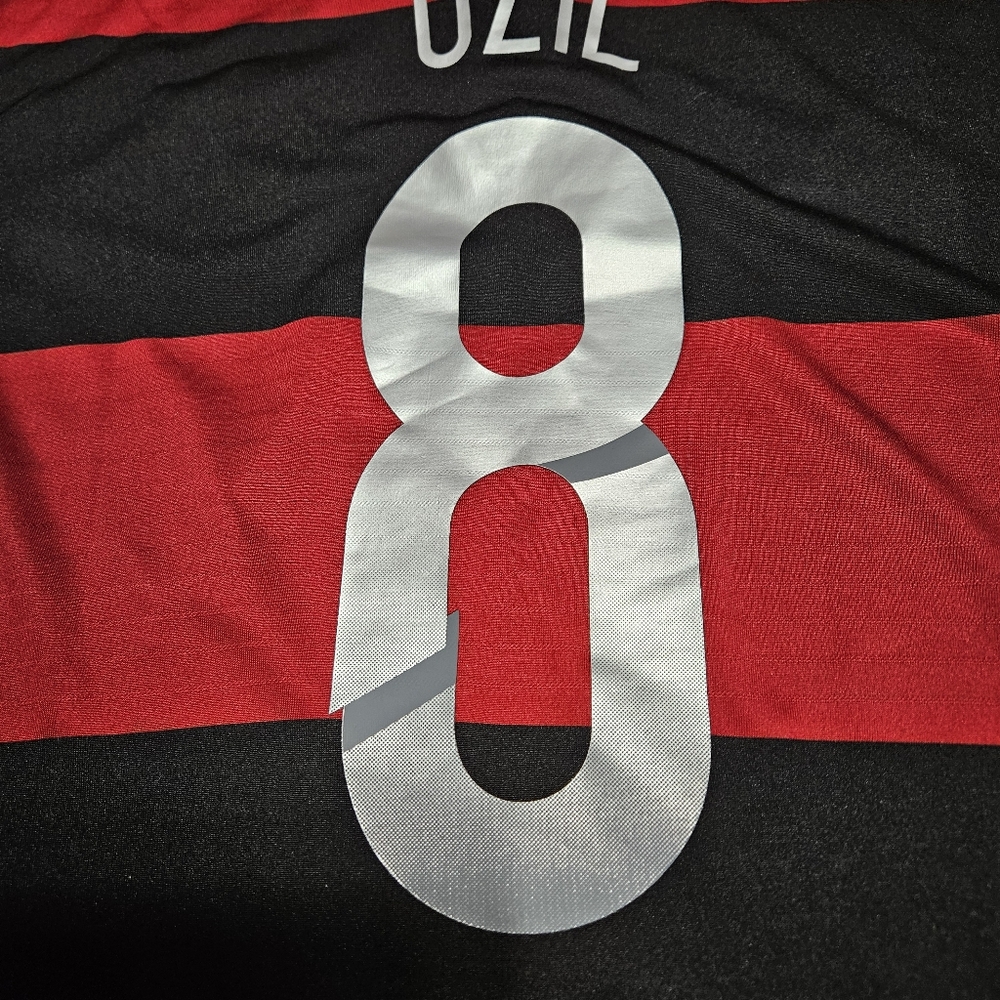 Adidas Germany Mesut Ozil #8 2014 World cup away jersey rare XL - Picture 10 of 14